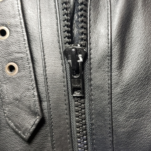 Men's Wilda Leather Coat - Picture 11 of 12